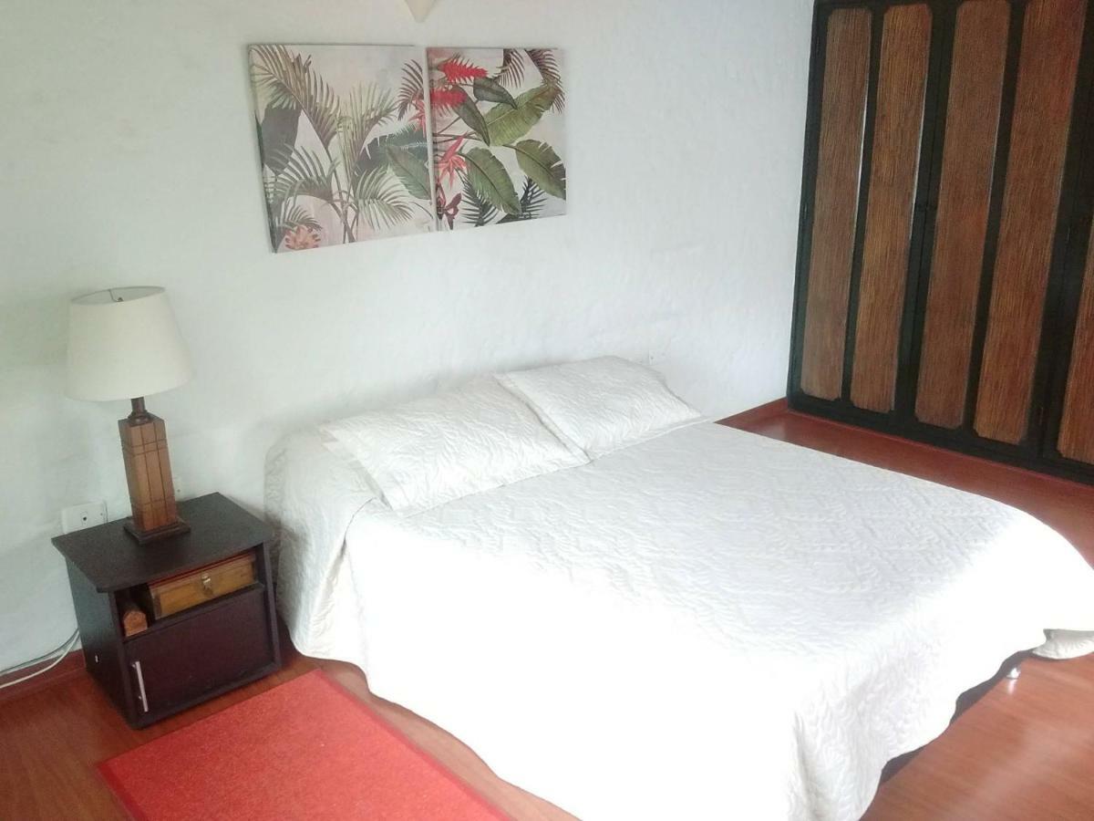 Casa Turistica Camitas Inn ボゴタ エクステリア 写真